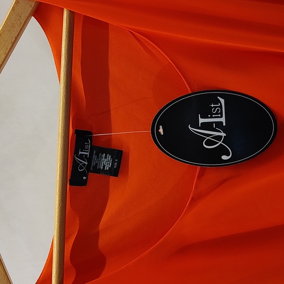 Women's lined sleeveless peach dress by A-List. Size Small - Picture 6 of 13